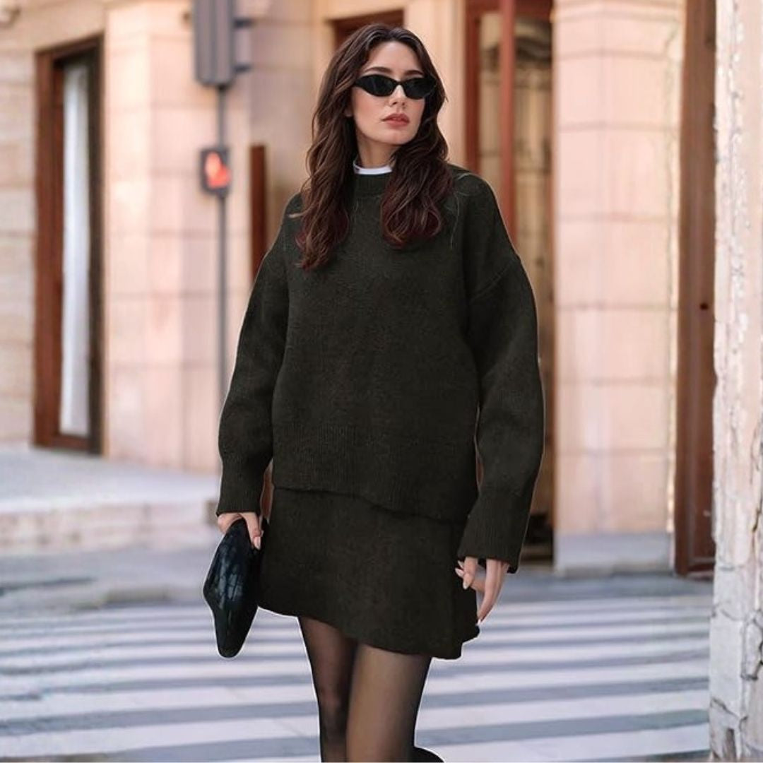 Ensemble douillet en maille avec pull et jupe