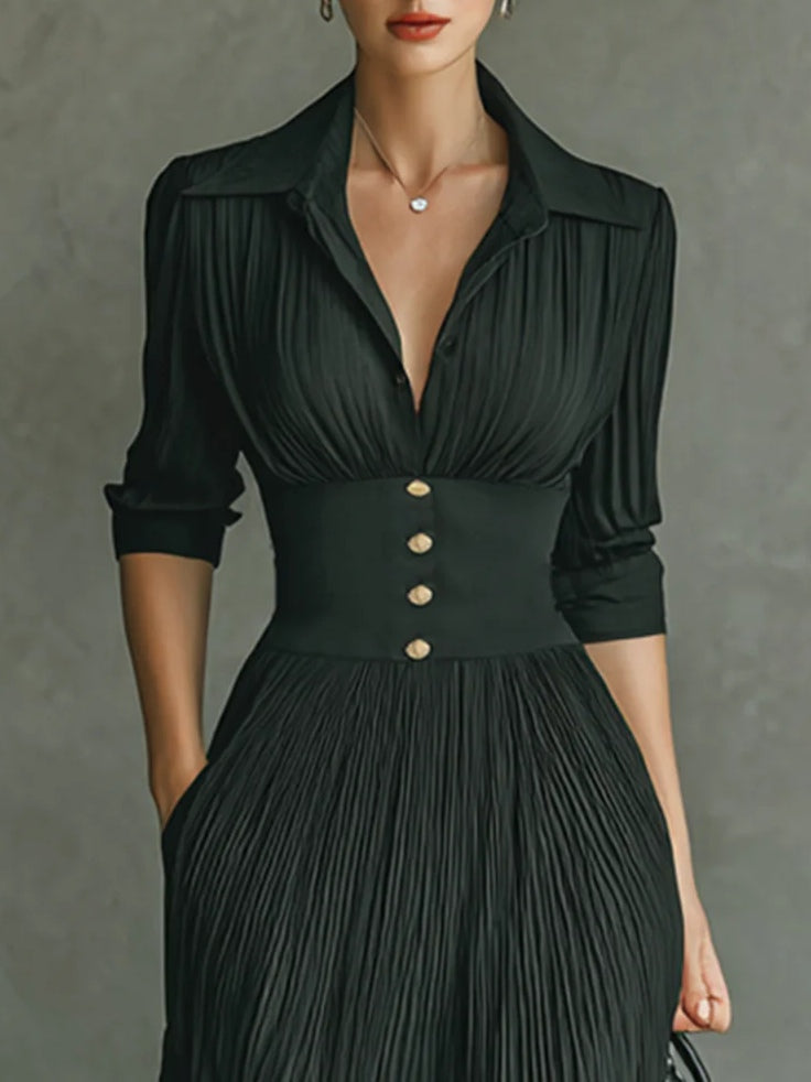 Robe longue élégante plissée à manches longues avec col à revers et taille cintrée