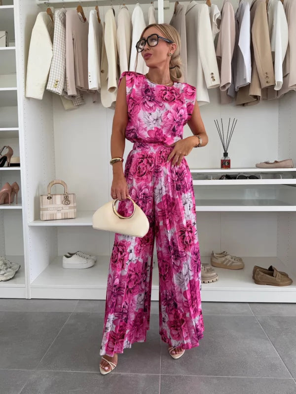 Ensemble Minimaliste: Haut Sans Manches et Pantalon Plissé